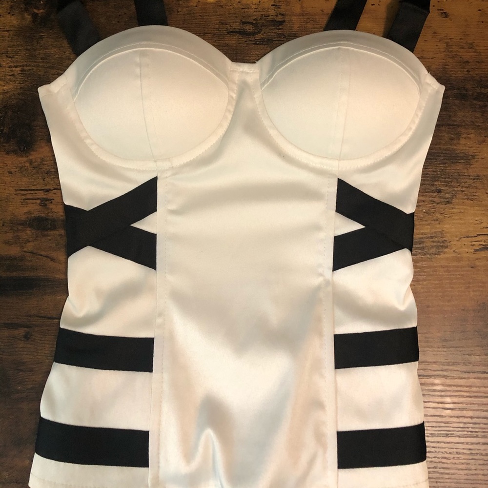 Silky corset